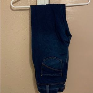 Dark washed jeggings